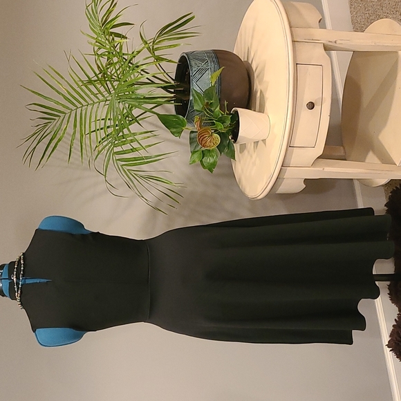 High Neck Asymmetric Midi Skater Dress - Picture 4 of 9